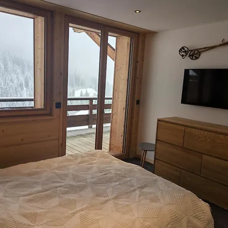 Bois Colombes Reservation * Chatel
